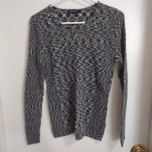 Relativity Large Sweater